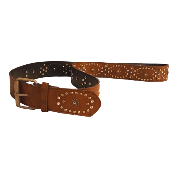 Plus Size Woman's Brown Leather Belt Jeweled Flowers Western Bling 56 inches - Picture 2 of 3